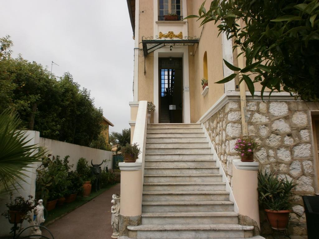 Villa Mon Reve Apartements Ницца Экстерьер фото